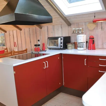 Three-bedroom Holiday In Hemmet
