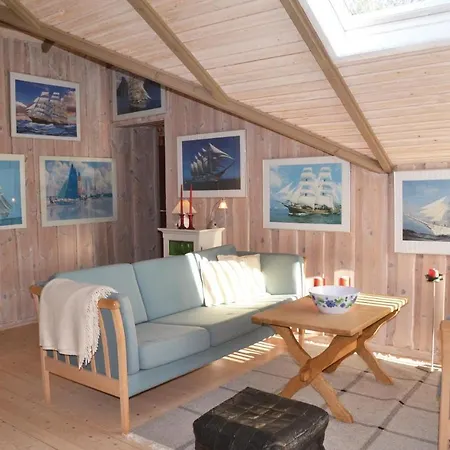 Three-bedroom Holiday In *